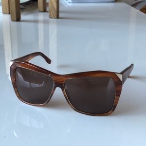 House of Harlow tortoise sunglasses